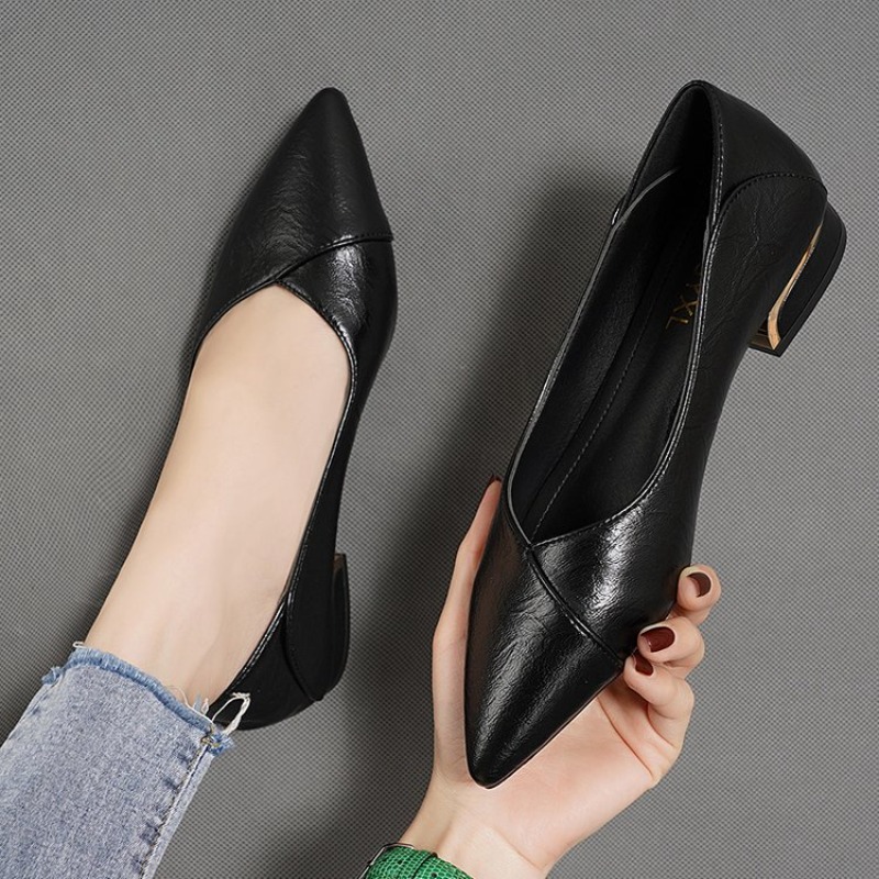 أحذية نسائية جلدية جديدة لربيع - مراجعة Leather Work Heels وسعره