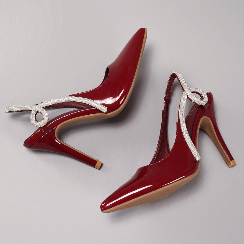 صنادل نسائية مثيرة بكعب مدبب م - مراجعة Leather Work Heels وسعره