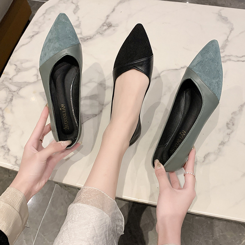 أحذية جلدية سوداء مسطحة للنساء - مراجعة Leather Work Heels وسعره