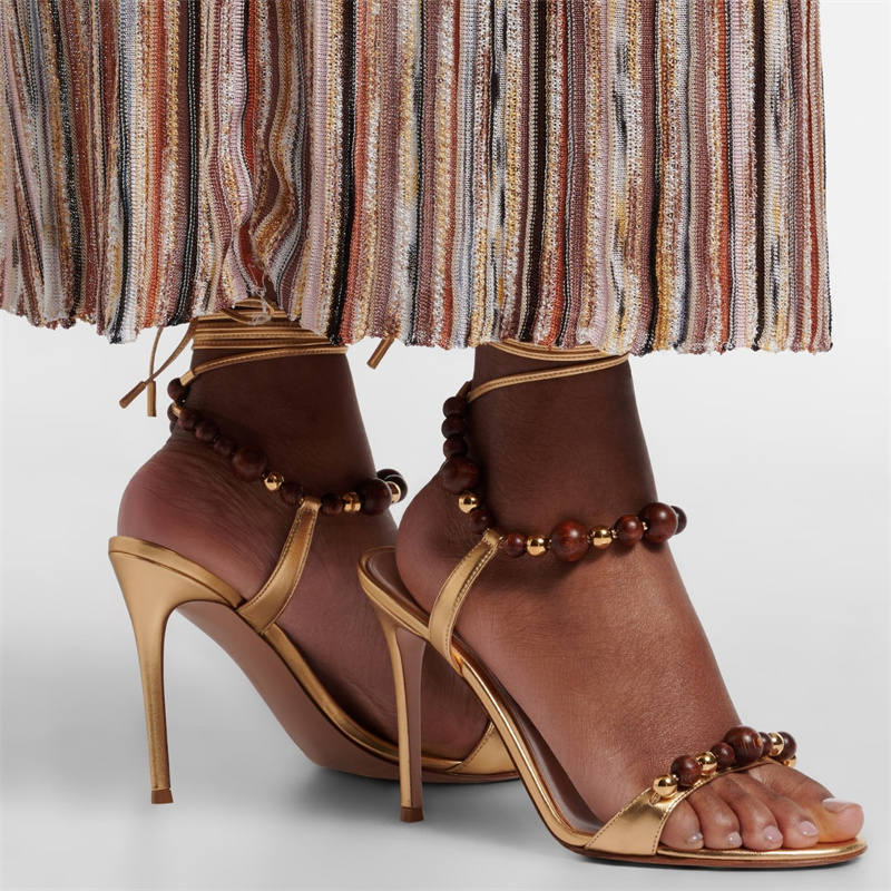 صنادل جلدية فاخرة بنية اللون ب - مراجعة Leather Work Heels وسعره